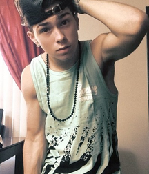 Simply Cute Boys (No Nudity) 618e438896fa1.png