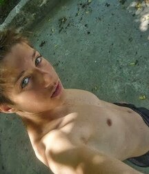 Simply Cute Boys (No Nudity) 618e43ca64a46.jpg