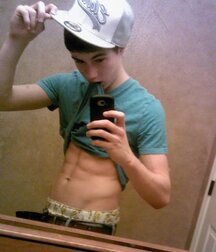 Simply Cute Boys (No Nudity) 618e43cf520dd.jpg