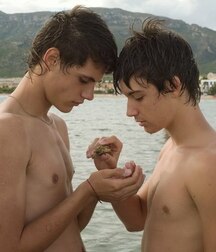 Boys Friendship - Cute And Sexy 6193994a7559c.jpg