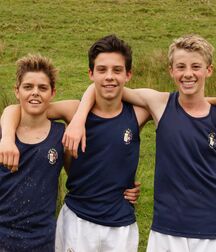 Boys Friendship - Cute And Sexy 61939a08b84a9.jpg
