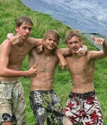 Boys Friendship - Cute And Sexy 61939a48a4a1c.jpg