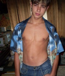 Shirtless Jeans Boys (No Nudity) 61976eba6481f.jpg