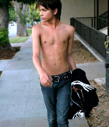 Shirtless Jeans Boys (No Nudity) 61976f42b857b.jpg