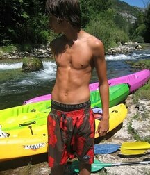 Teenboys Boat Trip Twink Tube 619b7b8bccc71.jpg