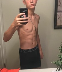 Fresh Twinks Shirtless Mix (No Nudity) 619cbff8f3b4b.jpg