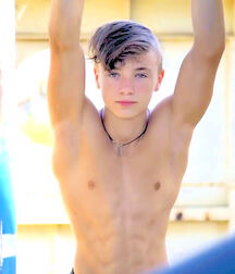 Fresh Twinks Shirtless Mix (No Nudity) 619cbffcb6e30.jpg
