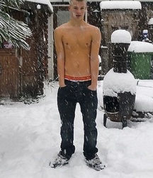 Naughty Boys In Winter 61a3271f006a3.jpg