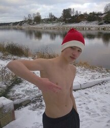 Naughty Boys In Winter 61a3280f8ef65.jpg
