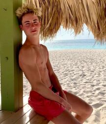 Curly Haired Boys Mix Twink Tube 61d1f644e17b4.jpg