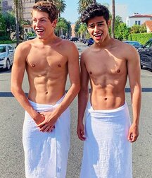Towels Twink Sporty Tube Boys 622f7e20e7fd5.jpg