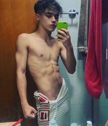 Towels Twink Sporty Tube Boys 622f7e5834895.jpg