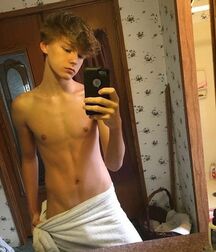 Towels Twink Sporty Tube Boys 622f7e62b48b5.jpg