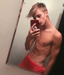 Towels Twink Sporty Tube Boys 622f7e70db403.jpg
