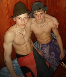 Towels Twink Sporty Tube Boys 622f7ee44c9af.jpg
