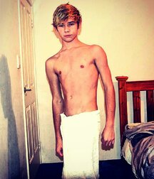 Towels Twink Sporty Tube Boys 622f7f272a37c.jpg