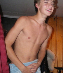 Towels Twink Sporty Tube Boys 622f811199067.jpg
