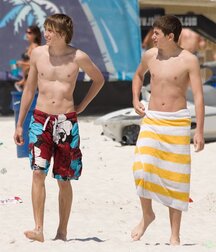 Towels Twink Sporty Tube Boys 622f81471d3b1.jpg