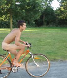 Boys Public Nudity Caught Gay Porn 6237769eaef26.jpg