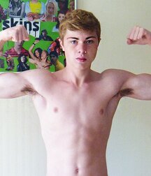 Pit Stop - Twinks With Delicious Armpits 625f1e6a3a12a.jpg