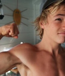 Pit Stop - Twinks With Delicious Armpits 625f1f0ec0a37.jpg