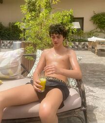 Wet Of Sweat - Sticky Twinks At Work Boys Porn 626958182b7de.jpg