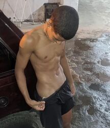 Boys Big Bulge Box - Hung Twinks 6282743f9e965.jpg