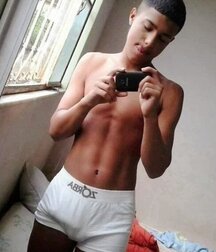 Boys Big Bulge Box - Hung Twinks 6282758f53b73.jpeg