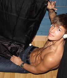 Smiling Boys - Cute Young Twinks Having Fun Happy Super 628ac444314f8.jpg