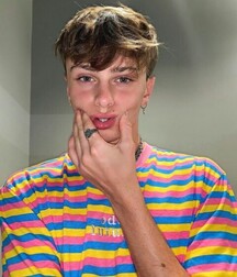 Colours Of The Twinks - Funny Boys Crazy Colour Show 62cf289e8f6c1.jpg
