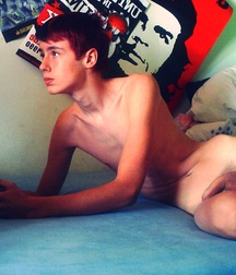 Colours Of The Twinks - Funny Boys Crazy Colour Show 62cf29e1b9c6a.jpg