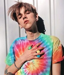 Colours Of The Twinks - Funny Boys Crazy Colour Show 62cf29fc6f52b.jpg