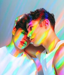 Colours Of The Twinks - Funny Boys Crazy Colour Show 62cf2a1141bab.jpg