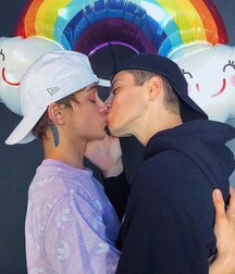 Colours Of The Twinks - Funny Boys Crazy Colour Show 62cf2b9766a48.jpg
