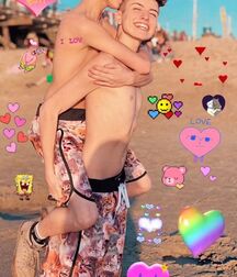 Colours Of The Twinks - Funny Boys Crazy Colour Show 62cf2d87ae99f.jpg