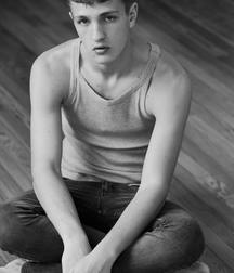 Models 57489f57888ca.jpg