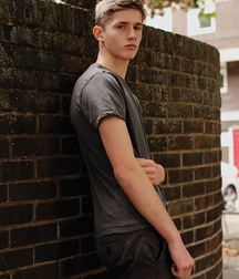 Models 57489f5bcd8fd.jpg