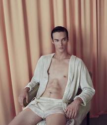 Models 57489f5c8b644.jpg