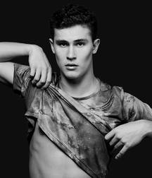 Models 57489f62707b0.jpg