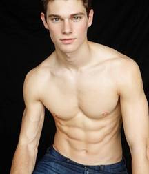 Models 57489f73593be.jpg