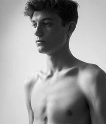 Models 57489f888fd7e.jpg