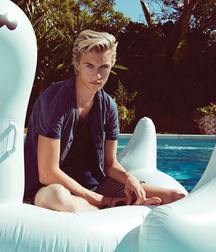 Models 57489f9a305ab.jpg