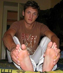Uploaded by:Barefoot1985 59c9d5f73f5cc.jpg