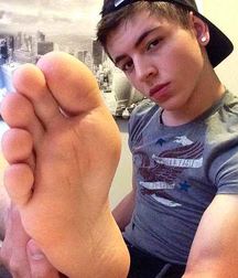 Uploaded by:Barefoot1985 59c9d60f57879.jpg
