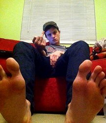 Uploaded by:Barefoot1985 59c9da5588b82.jpg