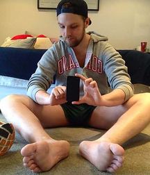 Uploaded by:Barefoot1985 59c9dc449dd1b.jpg
