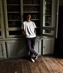 100 Barefoot Guys - Part 2 59c9e444e7f0b.jpg