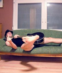 100 Barefoot Guys - Part 1 59ce829b0e0ed.jpg