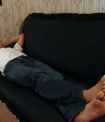 100 Barefoot Guys - Part 1 59ce8e2c110de.jpg