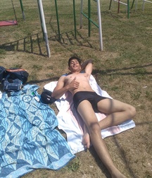 TWINK 5a28c6d43f757.jpg